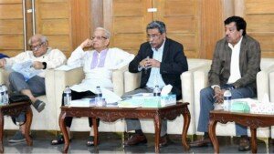 এক ব্যক্তি ১০ বছরের বেশি প্রধানমন্ত্রী নয়, একমত সব দল