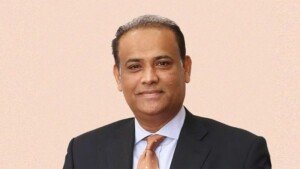 যুক্তরাজ্যে দেউলিয়া হওয়ার পথে সাবেক ভূমিমন্ত্রী সাইফুজ্জামানের ৩ কোম্পানি