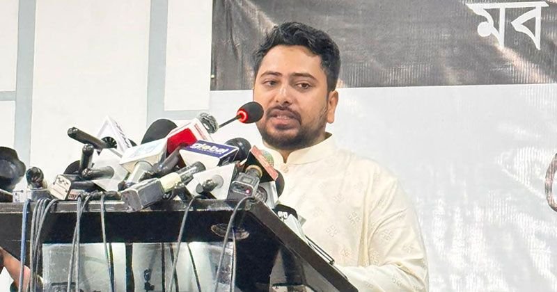 প্রথম আলো-ডেইলি স্টারে হামলা: সরকারের ভেতরের একটি অংশের সংশ্লিষ্টতার ইঙ্গিত পাওয়া যায়: নাহিদ