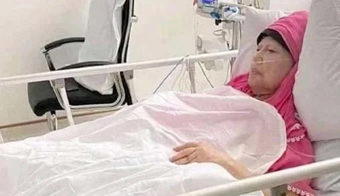 খালেদা জিয়ার এন্ডোসকপি সম্পন্ন, থামানো গেছে অভ্যন্তরীণ রক্তক্ষরণ