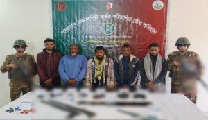 সিলেটে যৌথবাহিনীর অভিযানে অবৈধ অস্ত্রসহ গ্রেপ্তার ৫