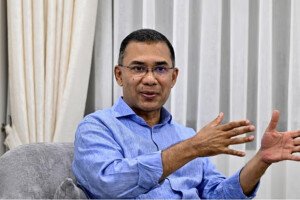 এএফপিকে তারেক রহমান : দেশে স্বাভাবিক পরিস্থিতি ফেরাতে হবে, যাতে মানুষ নিরাপদ থাকে