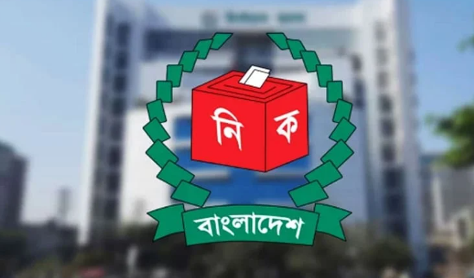 ভোটকেন্দ্রে মোবাইল নেওয়া যাবে, গোপন কক্ষে ছবি নয়: ইসি