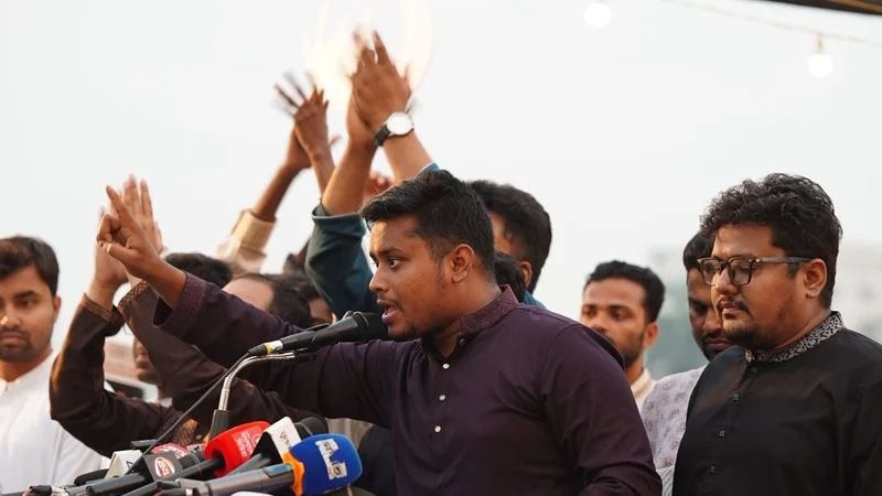 মতপার্থক্য থাকলেও আ’লীগের বিরুদ্ধে একসঙ্গে লড়াই চলবে: হাসনাত আবদুল্লাহ