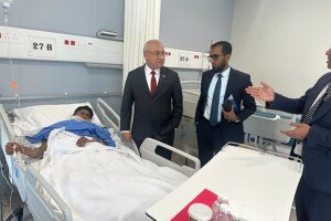কুয়েত বিমানবন্দরে ড্রোন হামলায় ৪ বাংলাদেশি আহত