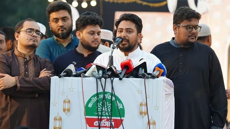 জুলাই সনদ বাস্তবায়ন না করলে সরকারের বৈধতা প্রশ্নবিদ্ধ হবে: নাহিদ ইসলাম