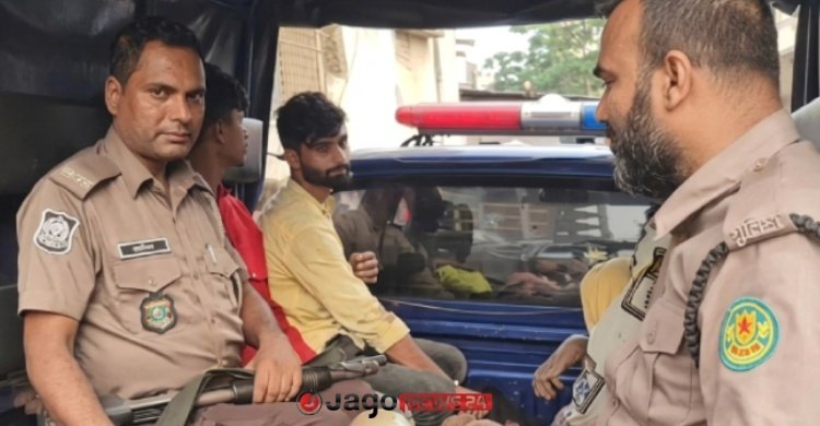 আদাবর থানার ওসি-এসআইকে কুপিয়ে জখম