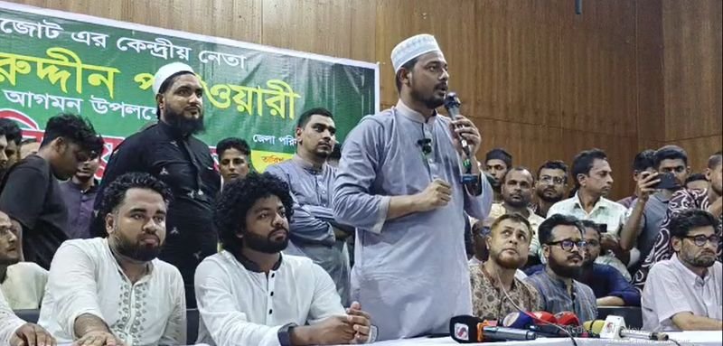 সরকারকে ‘ভূতে পেয়েছে’, তাই উল্টো দিকে হাঁটছে : নাসির উদ্দিন পাটোয়ারী
