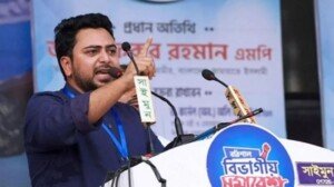 প্রধানমন্ত্রীর মুখে ‘মধু’, অন্তরে ‘ছলনা’: নাহিদ ইসলাম