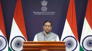 শেখ হাসিনাকে প্রত্যর্পণের অনুরোধ খতিয়ে দেখা হচ্ছে: জয়সোয়াল