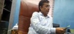 অফিসে বসেই মদ কেনার টাকা দিচ্ছে অতিরিক্ত জেলা প্রশাসক, ভিডিও ভাইরাল