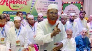 দেশের সব গণ্ডগোলের ‘রিমোট কন্ট্রোল’ দিল্লির হাতে: গোলাম পরওয়ার