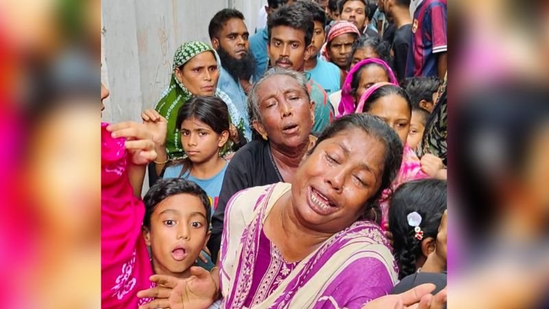 মাকে ধর্ষণের অভিযোগ, যুবককে গলা কেটে হত্যা করলেন চার ছেলে