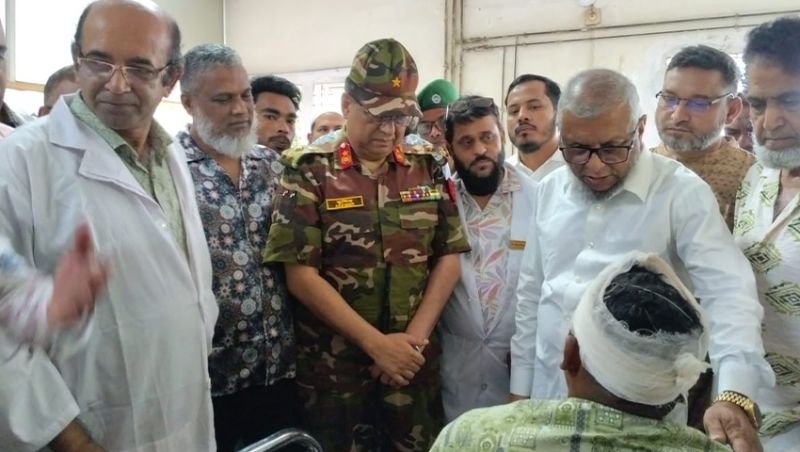 সিলেটে বাস দুর্ঘটনায় নিহতদের পরিবার পাবে ৫ লাখ টাকা : প্রবাসী কল্যাণ মন্ত্রী