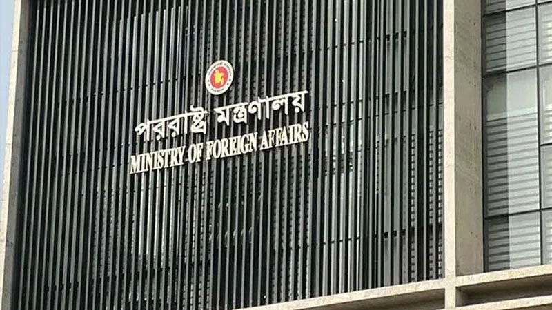 শেখ হাসিনাকে ভারতে সংবাদমাধ্যমে কথা বলার সুযোগ দেওয়ায় বাংলাদেশের ক্ষোভ