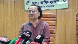 টিকাকেন্দ্র ভাঙচুরের ঘটনায় সরকার বিব্রত, তদন্তের ভিত্তিতে ব্যবস্থা : প্রধানমন্ত্রীর উপদেষ্টা